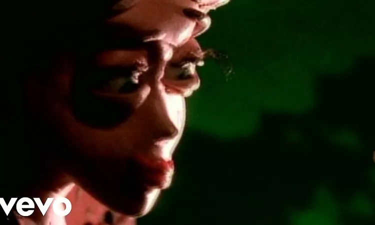 Alice In Chains - I Stay Away