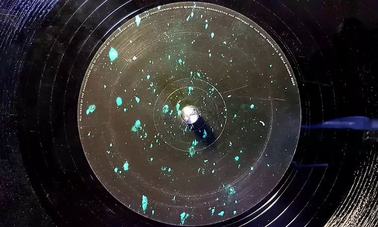 Floating Points ~ Vacuum Boogie. 122/Bpm