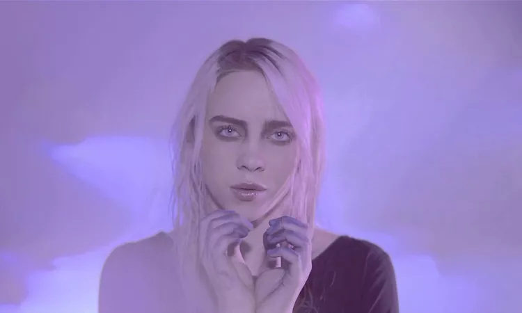 Billie Eilish - Ocean Eyes (Official Music Video)