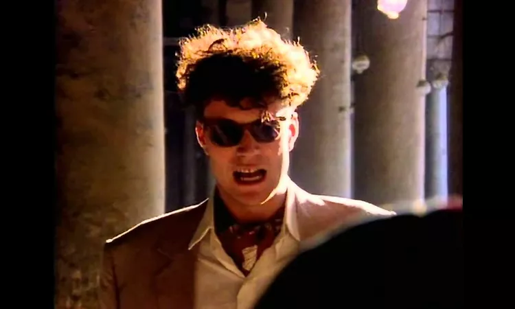BLANCMANGE   LIVING  ON THE CEILING  HD