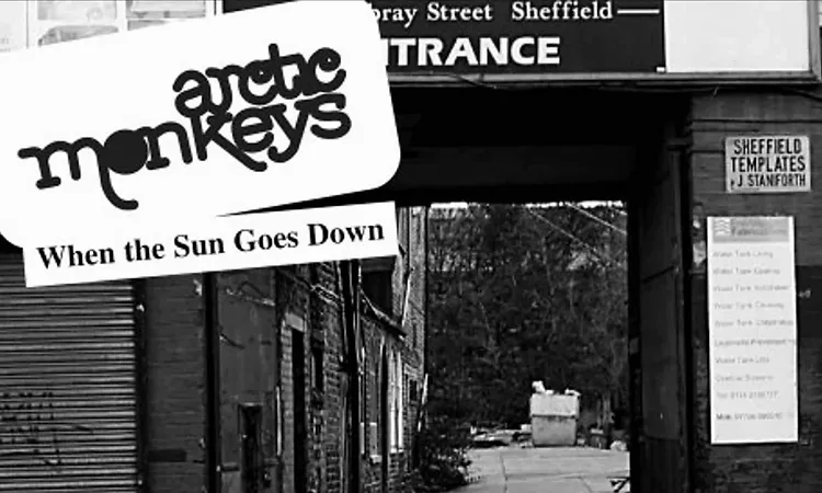 Arctic Monkeys - Stickin' To The Floor