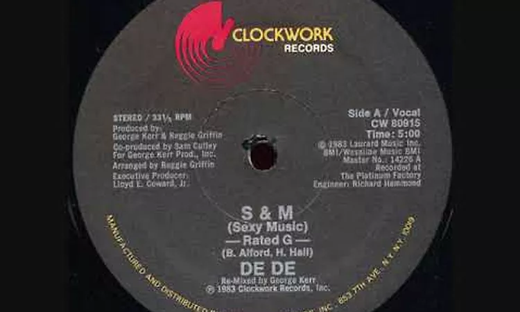 DE DE ?- S & M (Sexy Music) 83