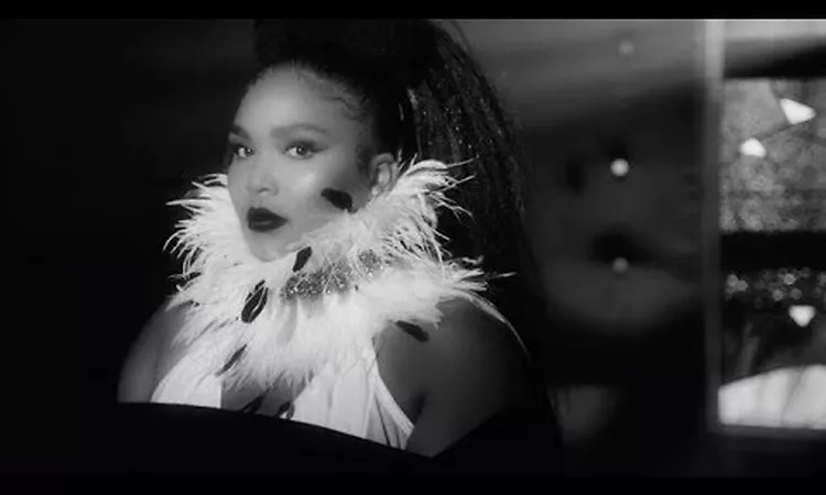 Lizzo - Cuz I Love You (Official Video)