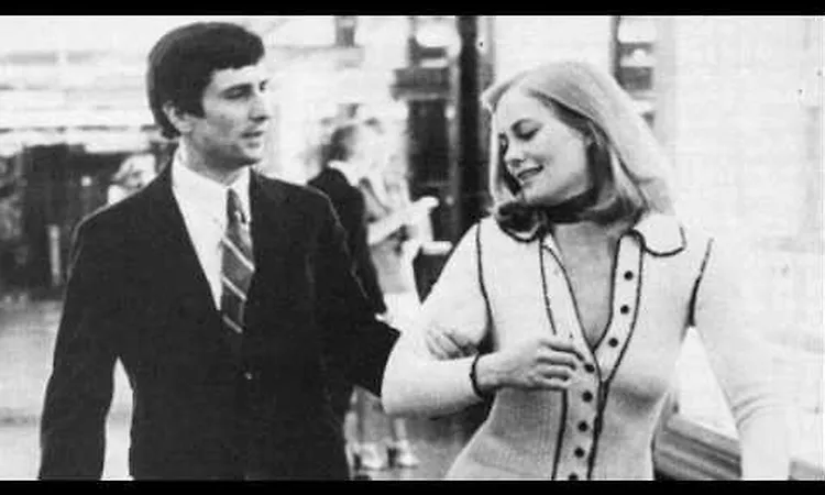 Taxi Driver - Betsy in a White Dress - Bernard Herrmann