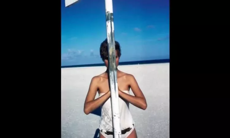 Steve Hiett / ??? / 04 - Roll Over Beethoven - Out Of The Beach