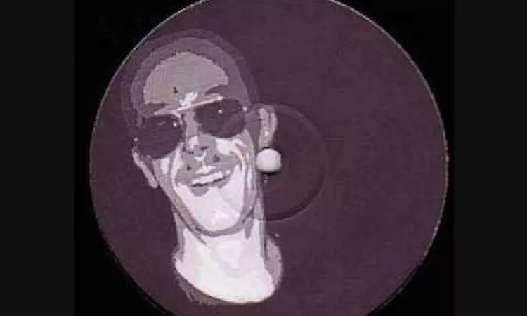 Mute (Orlando Voorn) - Alistair's Theme EP - Frases - T&B Vinyl TB1213