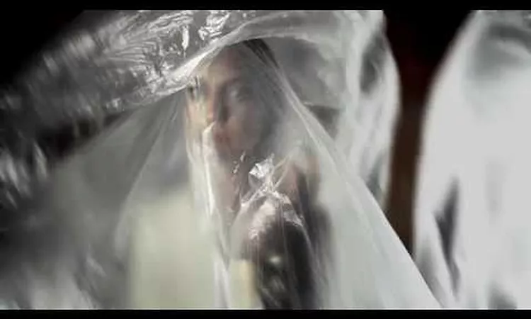 Embracingfranki feat. Leonie Gysel - Six In The Morning (Official Video)