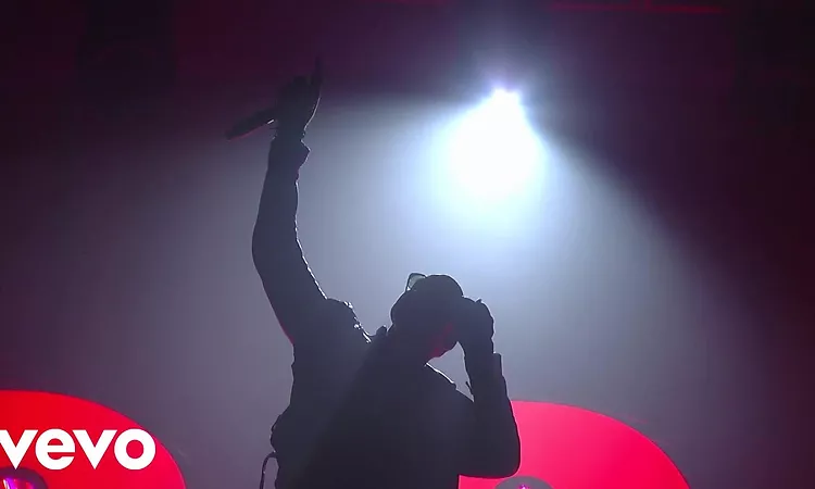 Kanye West - Dark Fantasy ft. Teyana Taylor