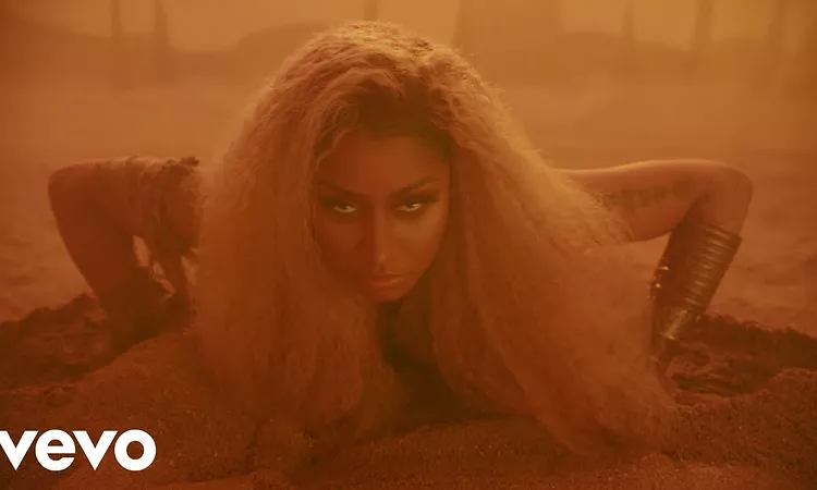 Nicki Minaj - Ganja Burn