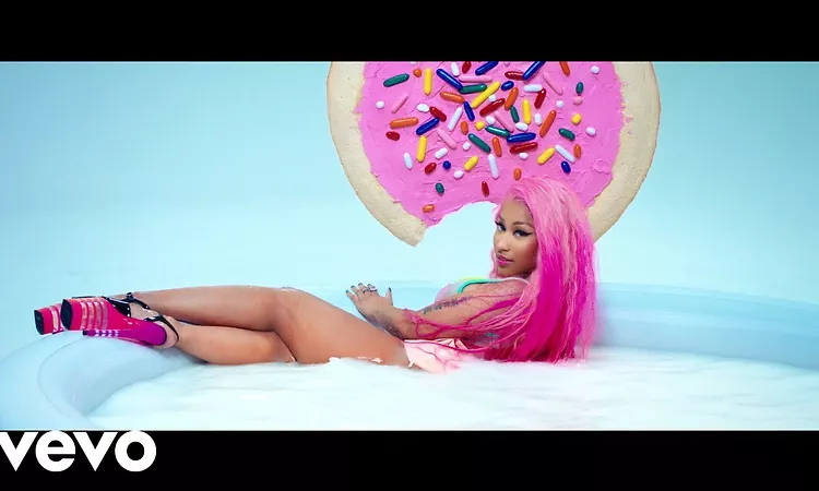 Nicki Minaj - Good Form ft. Lil Wayne