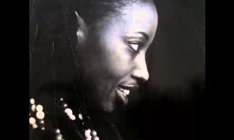 Nyra Bakiga - Cor Corora (Long Version)