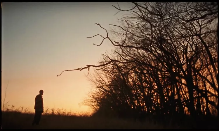 Tom Misch & Yussef Dayes - What Kinda Music (Official Video)
