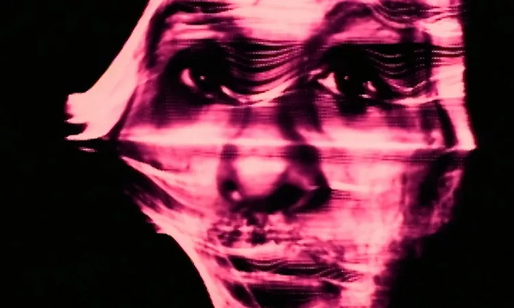 Lee Ranaldo & Ra?l Refree - Light Years Out (Official Video)