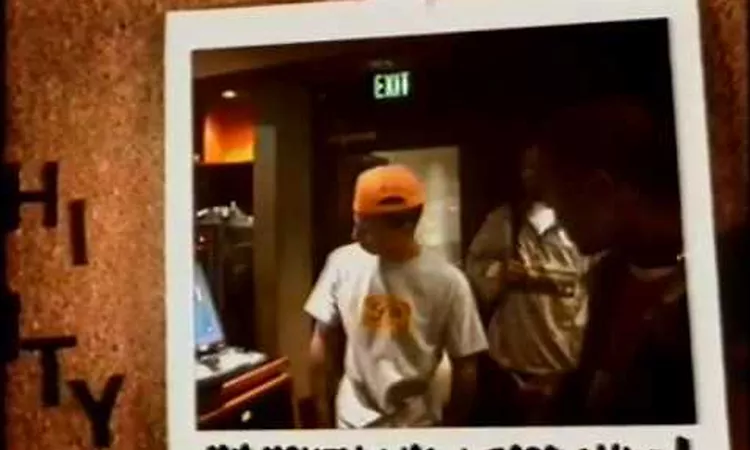 Kanye West - Through The Wire