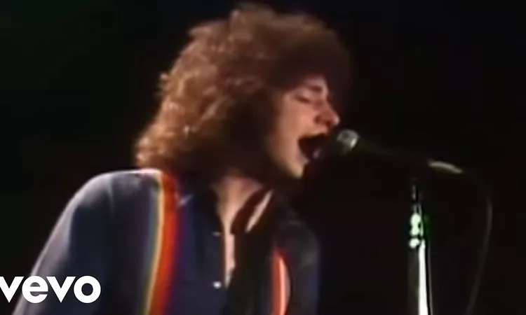 Toto - Hold The Line (Official Music Video)
