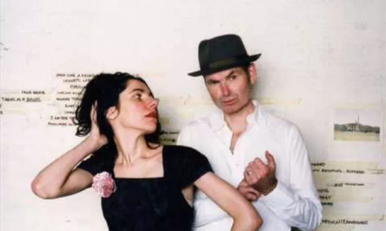 PJ Harvey & John Parish - Dance Hall At Louse Point