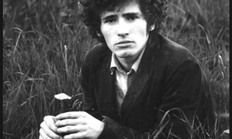 Tim Buckley - She Is